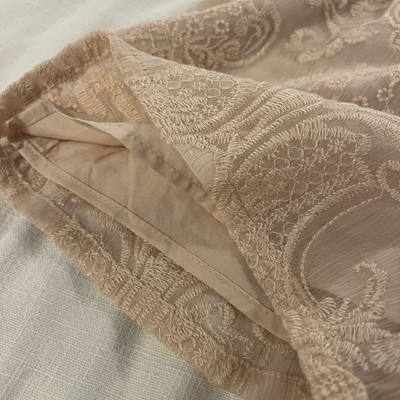 Light pink net/mesh romper - Picture 3 of 4